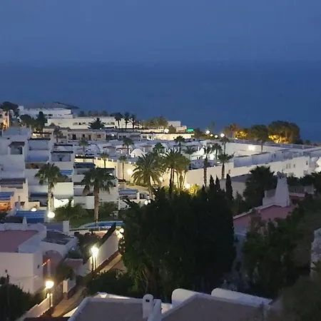 Con Vistas Al Mar Y La Montana En Mojacar