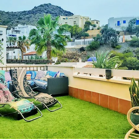 Con Vistas Al Mar Y La Montana En * Mojacar